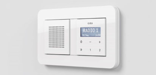 Gira Radio bei Jura Elektro in Petersbuch