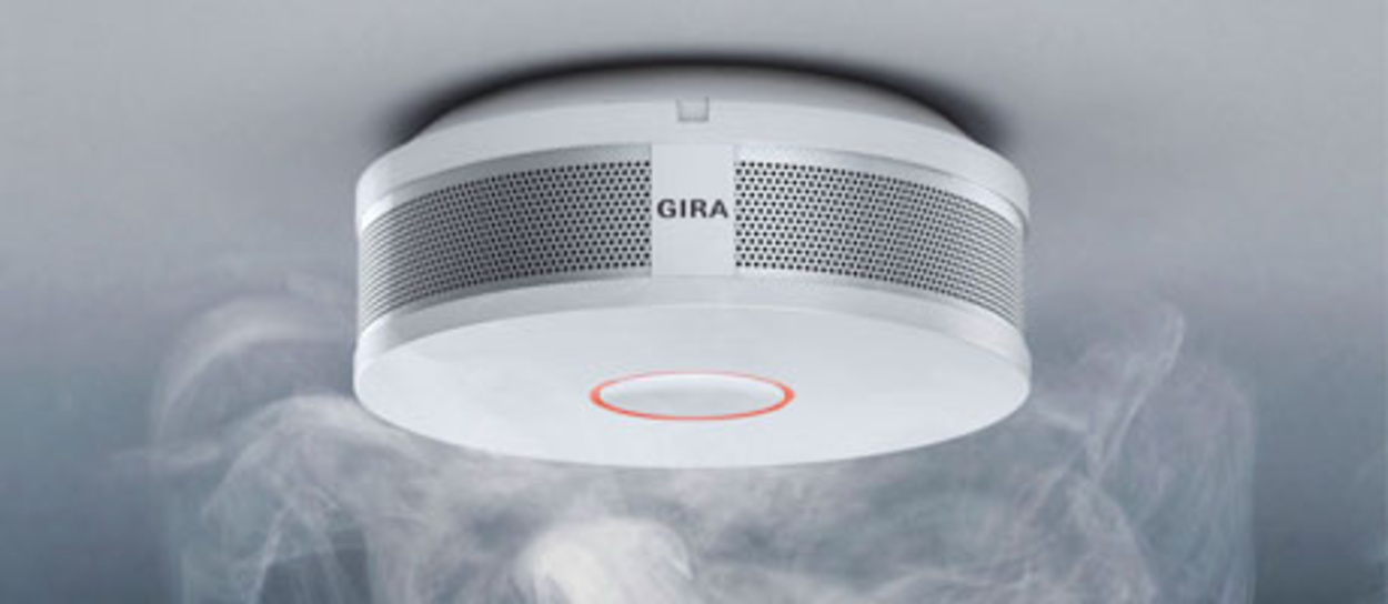 Gira Rauchwarnmelder bei Jura Elektro in Petersbuch